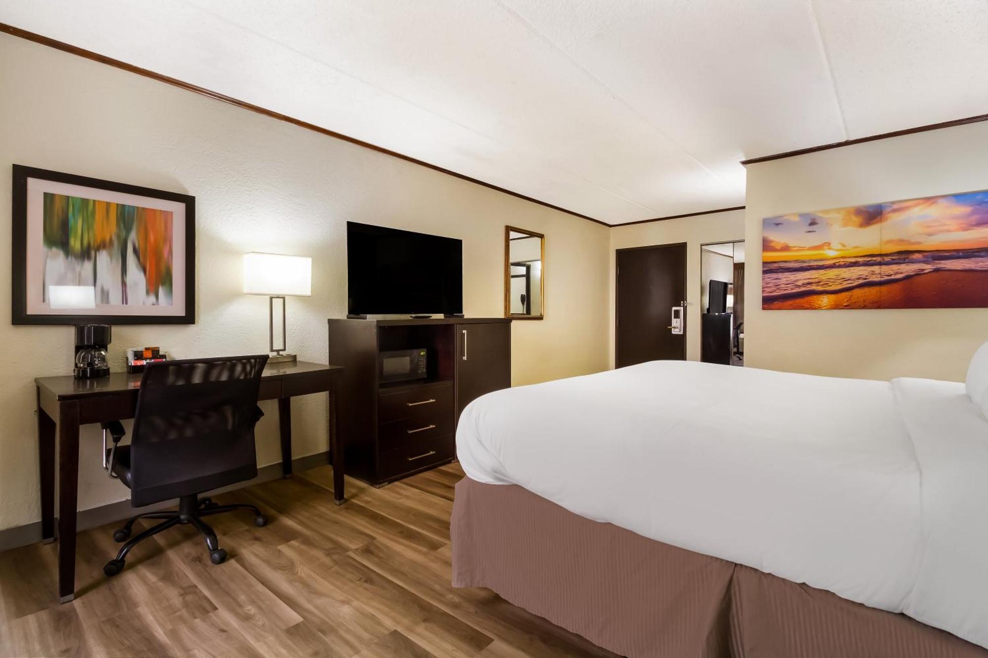 Hotel Clarion Pointe Lake Jackson Exterior foto